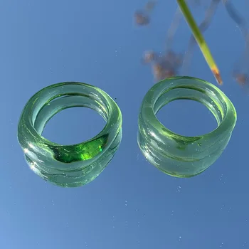 Nové moduly Nepravidelný Akryl Zelený Krúžok Osobnosti Jednoduché Živice Prstene Pre Ženy, Dievčatá Módne Šperky Dary