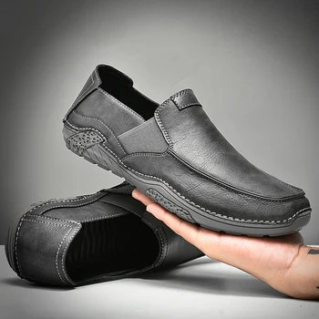 Pánske originálne Kožené Shoess Slip-On Trend Pohodlné Muži Topánky vonkajšie British Fashion Mužov Vysoký Vrchol Tenisky Moccasins Mužov