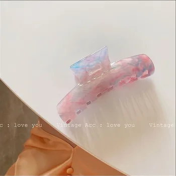 AOMU Kórea Retro Farebné Priehľadné Akryl Nepravidelný Geometrické Uchopte Elegantné Hladké Reflexné Textúru Vlasov Pazúr pre Ženy