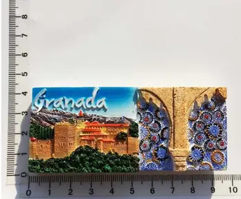 Ručne maľované chladnička magnet samolepky s vytesané kamenné stĺpy na Alhambra Palace in Granada, Španielsko