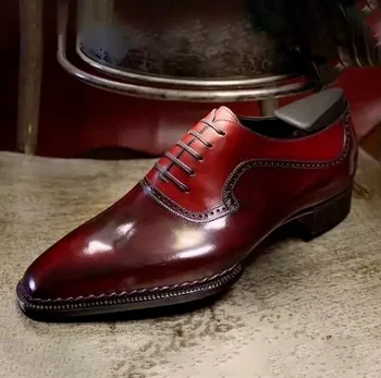 Vysoká Kvalita Najnovšie Módne pánske Oblečenie Obuv Classic Brownn Pu Koža Premium Prízvukom Ležérne Topánky Zapatos De Hombre AG016