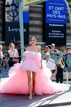 Ružová Viazané Prom Šaty Bez Ramienok Krátke Predné Dlho Späť Večerné Šaty Žien Formálnej Strany Elegantné Princezná Maturitné Šaty 2021