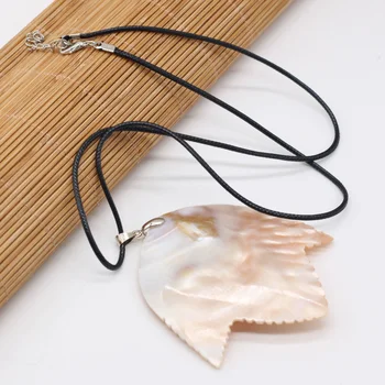 Prírodná perleť Shell Prívesok Náhrdelník Ručne Vyrezávaný List Bieleho Plášťa Charms Náhrdelník pre Ženy Šperky